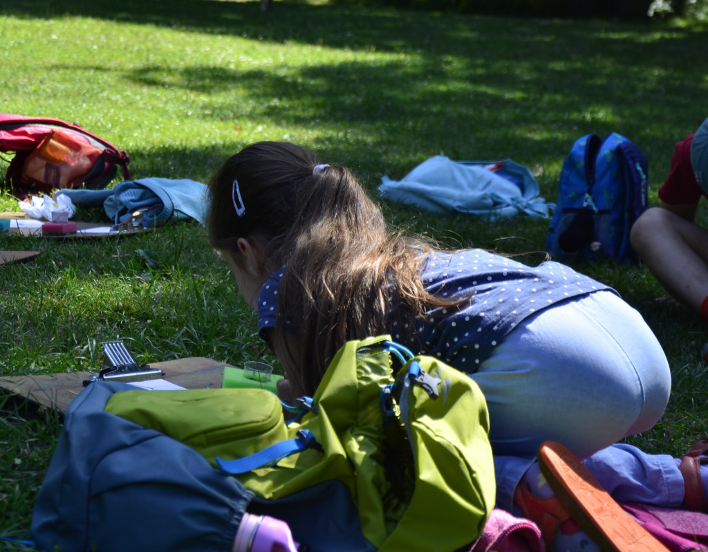 »Weißt Du wie der Sommer riecht?« mit Theresa Berger