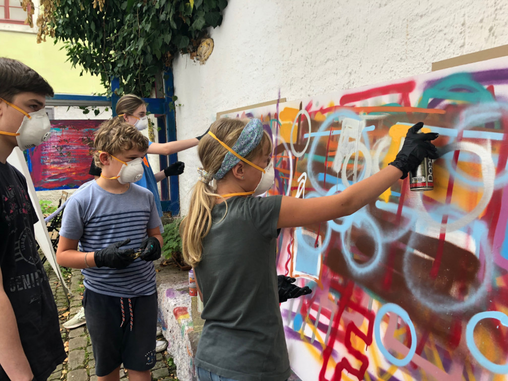 Graffitiworkshop mit Oscar Metzger